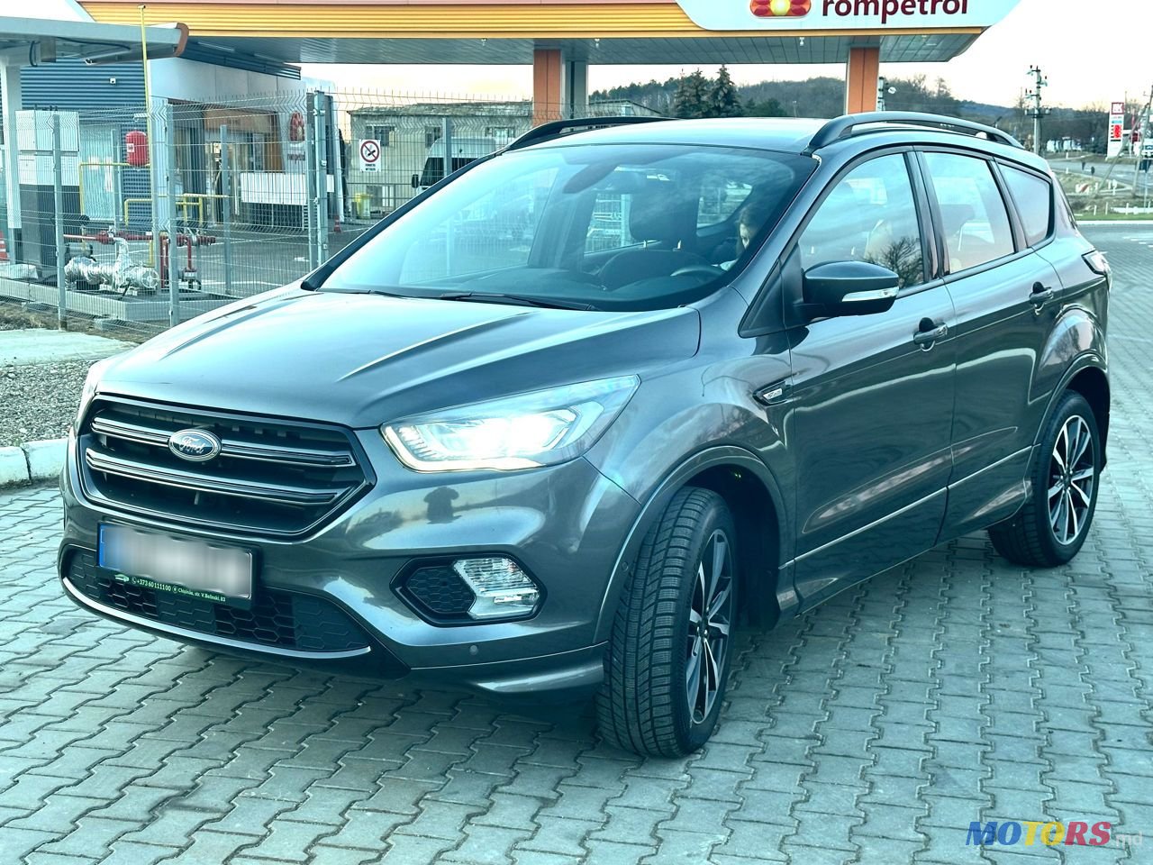 2019' Ford Kuga photo #5