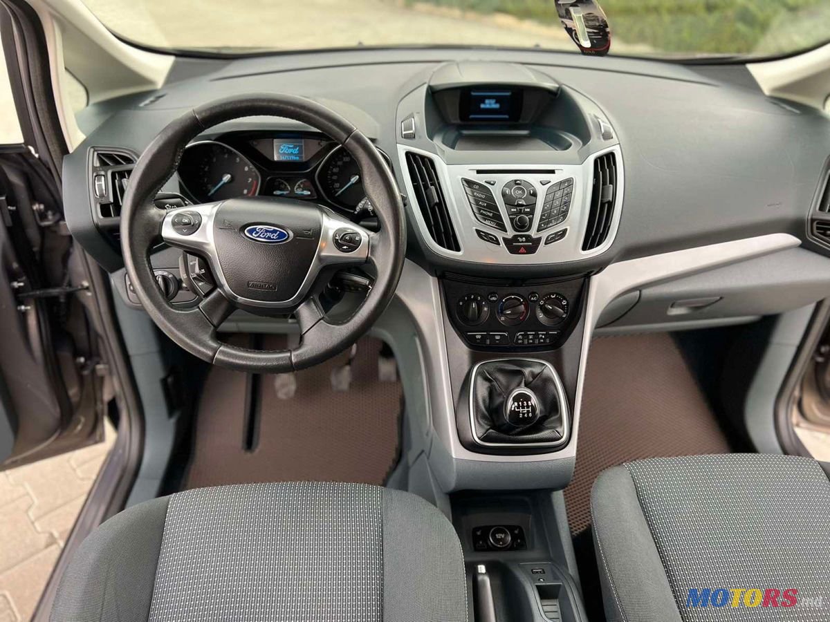 2013' Ford C-MAX photo #6