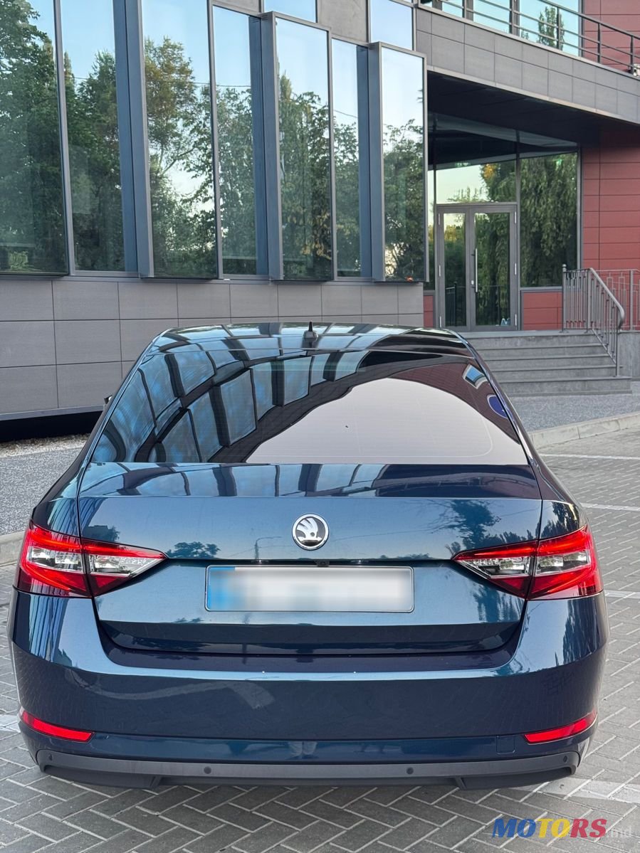 2017' Skoda Superb photo #6