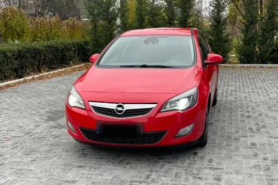 2012' Opel Astra