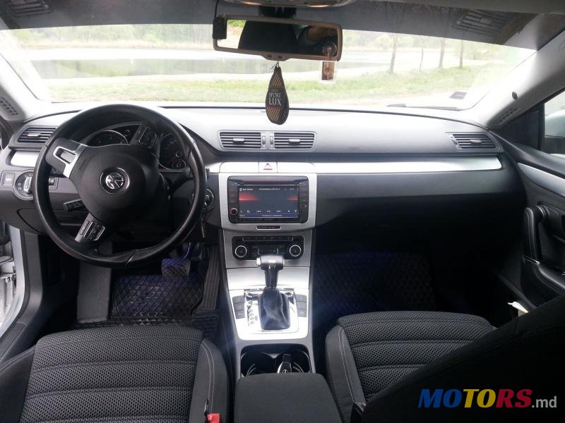 2010' Volkswagen Passat CC photo #4