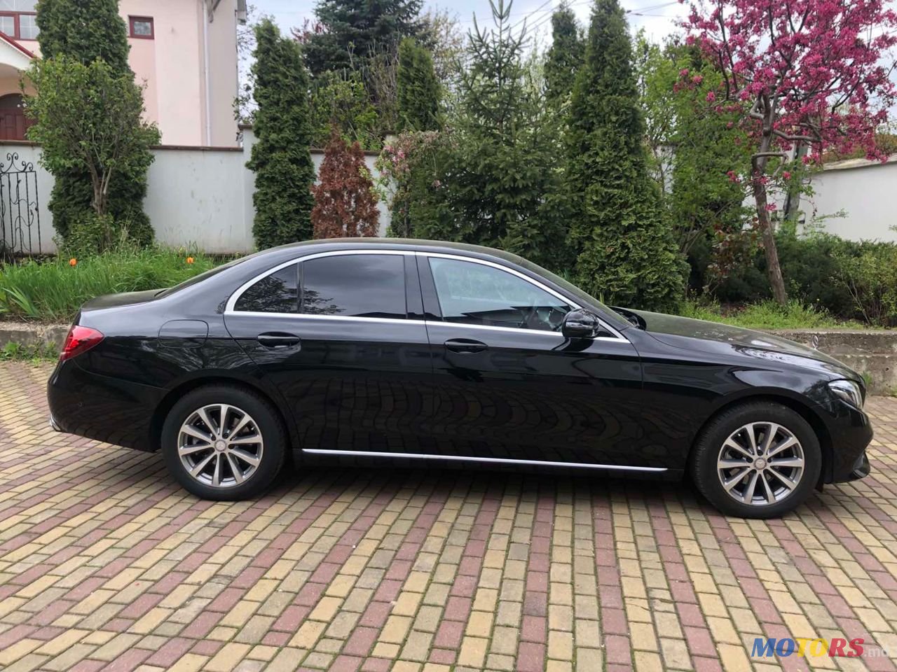 2017' Mercedes-Benz E Класс photo #4