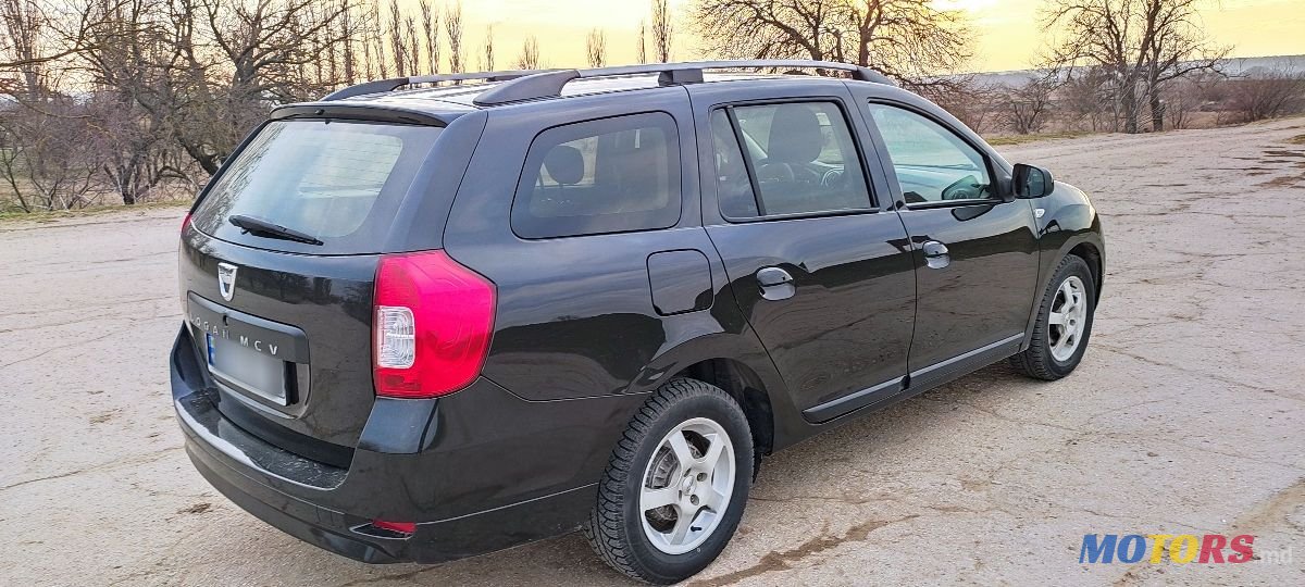 2013' Dacia Logan Mcv photo #3