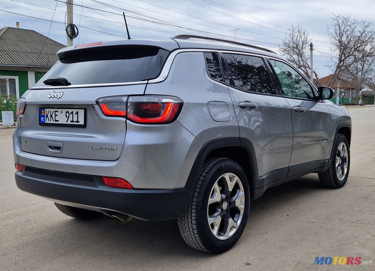 2018' Jeep Compass photo #3