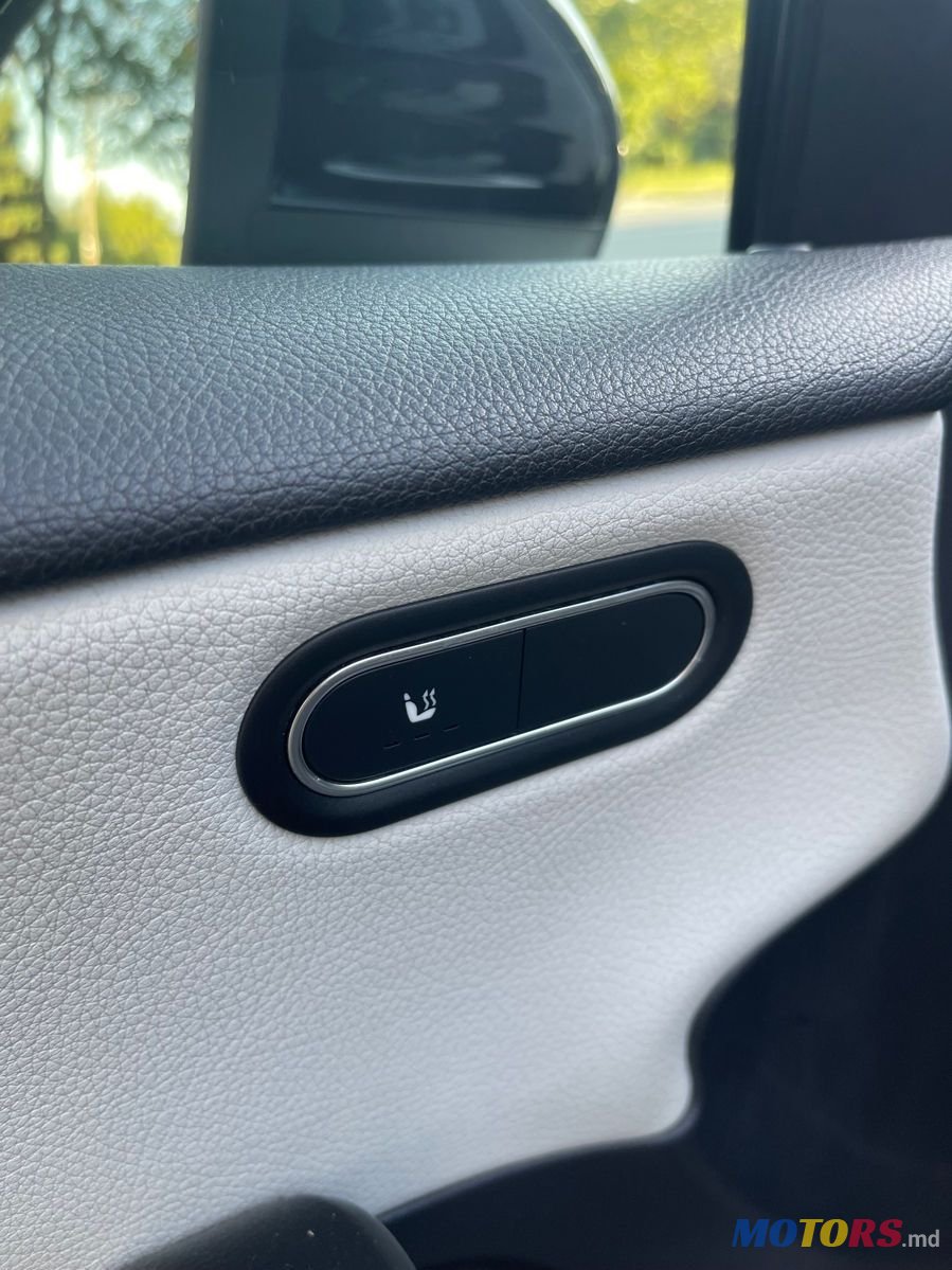 2019' Mercedes-Benz A-Class photo #6