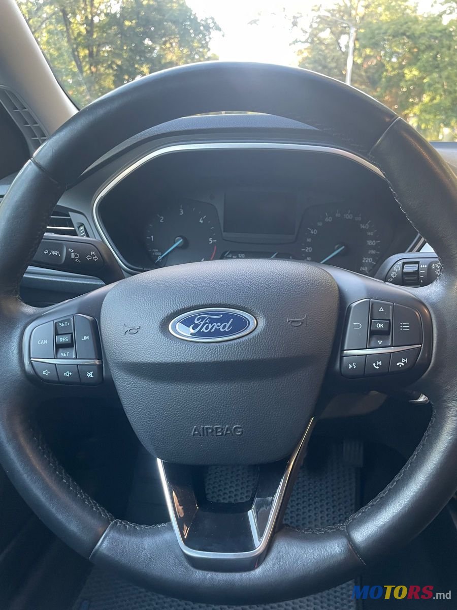 2018' Ford Focus photo #4