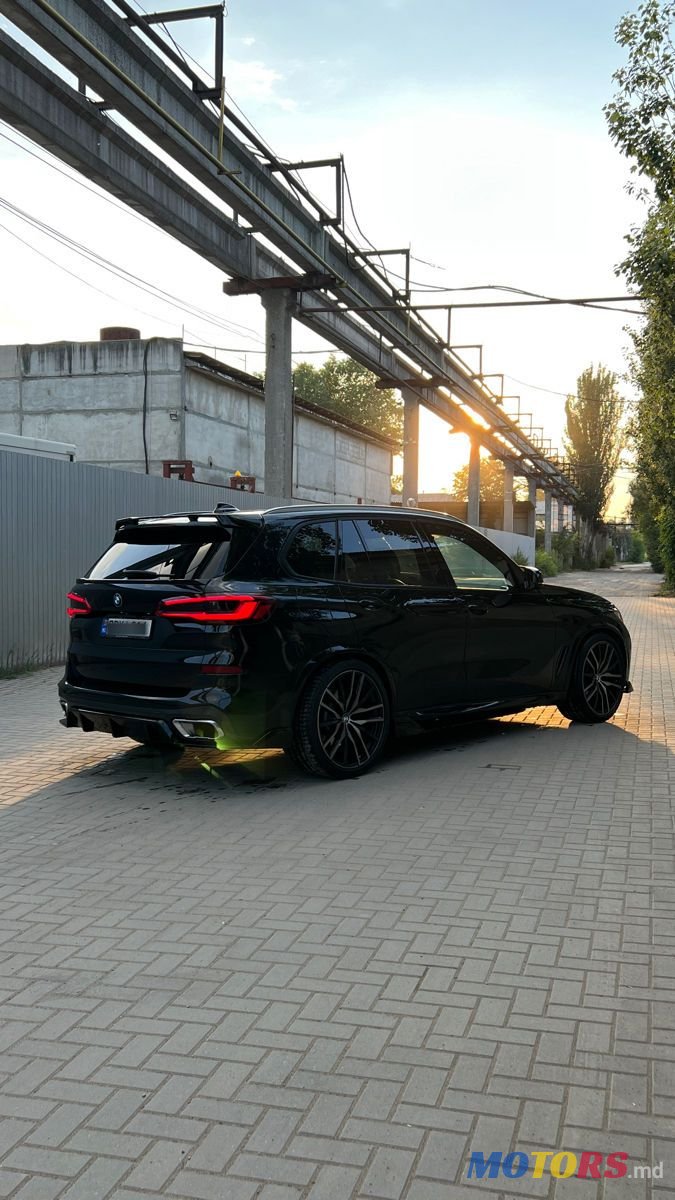 2018' BMW X5 photo #5
