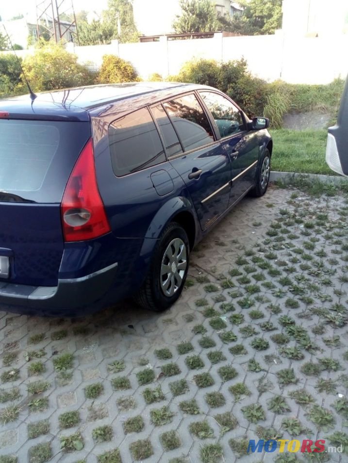 2005' Renault Megane photo #3