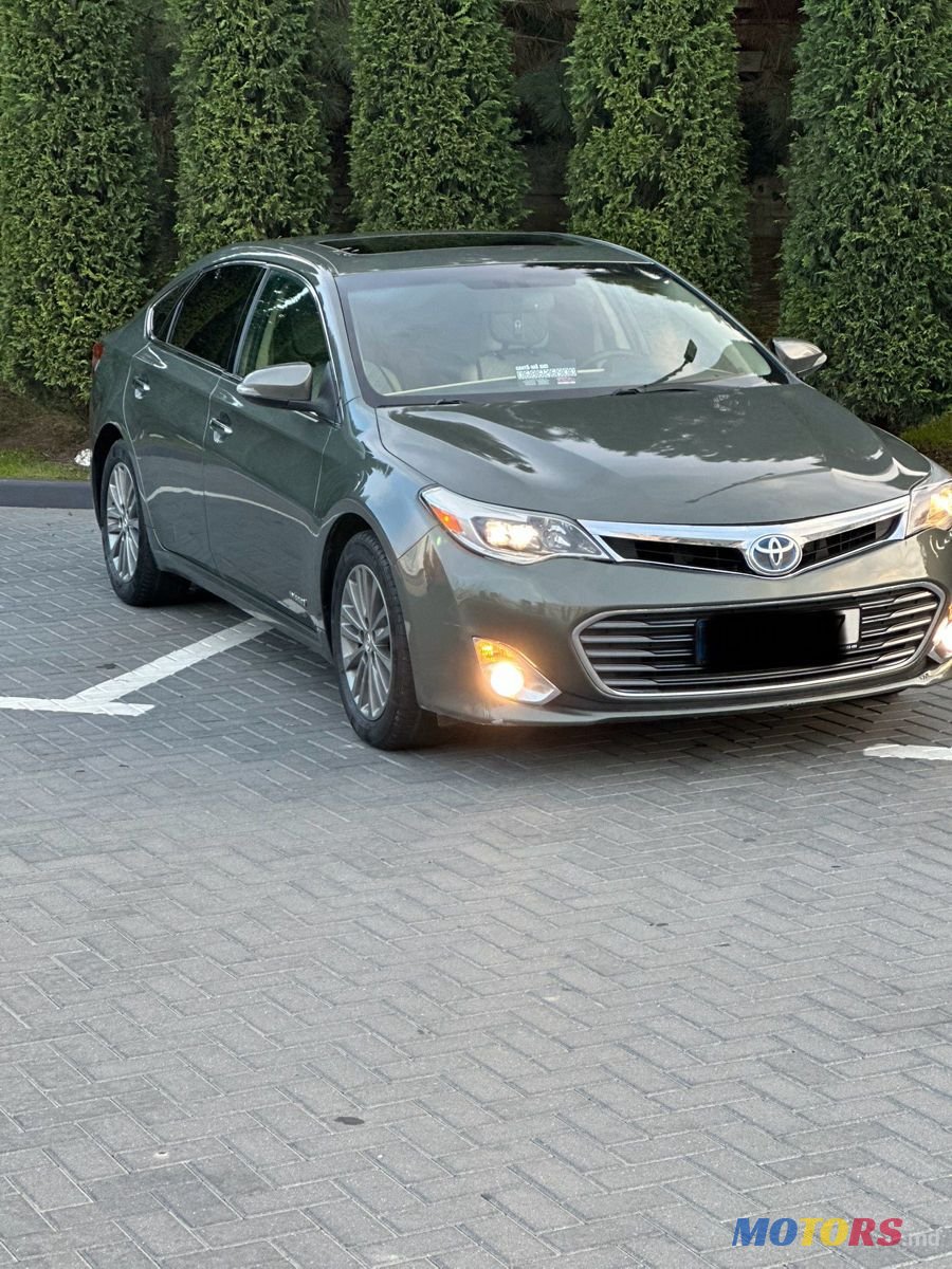 2014' Toyota Avalon photo #3