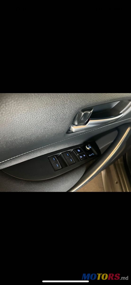 2020' Toyota Corolla photo #6