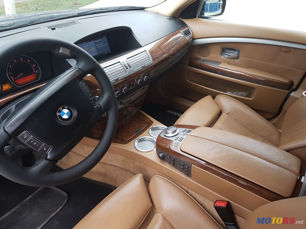 2006' BMW 7 Series photo #6