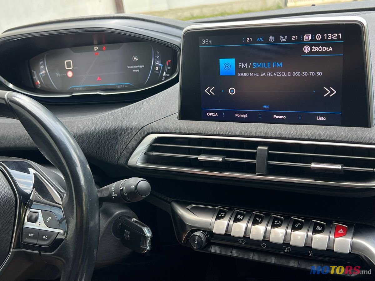 2019' Peugeot 3008 photo #5
