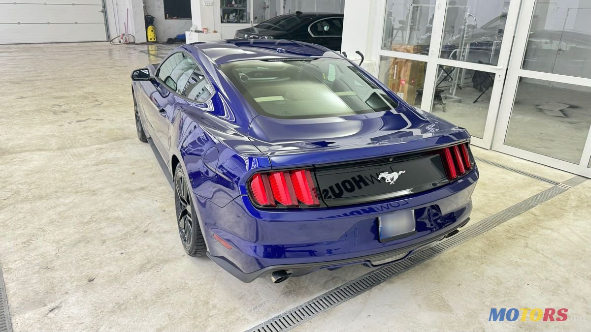 2016' Ford Mustang photo #4