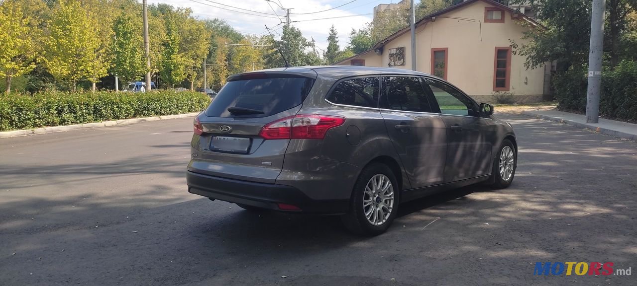 2013' Ford Focus photo #5