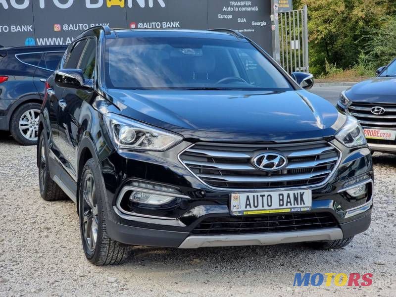 2016' Hyundai Santa Fe photo #4