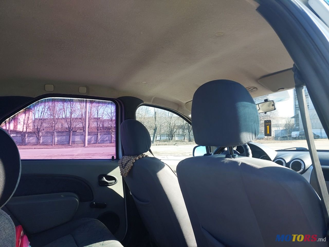 2012' Dacia Logan photo #6