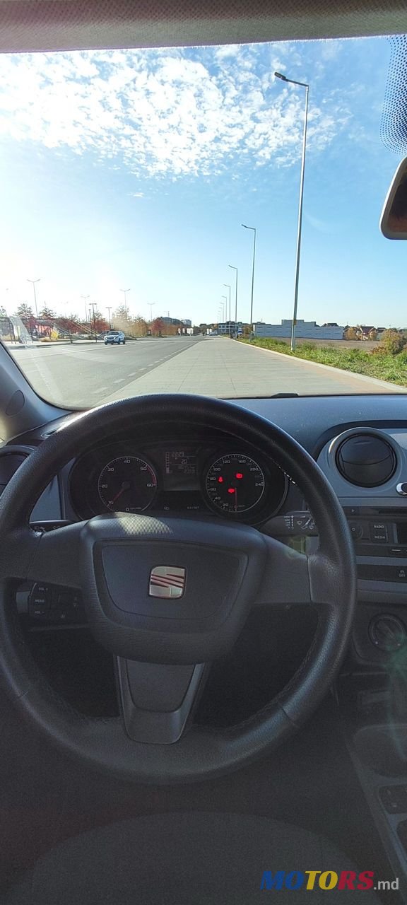 2013' SEAT Ibiza photo #6