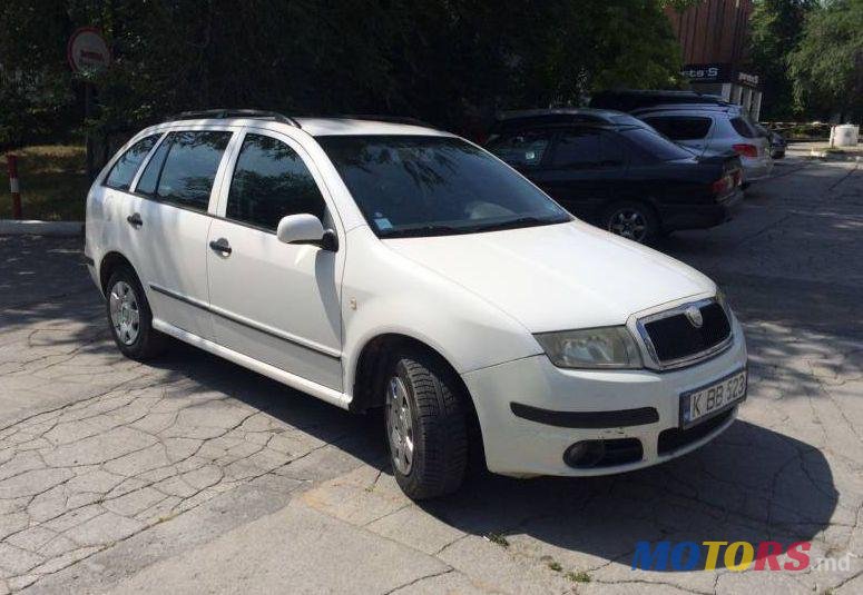 2006' Skoda Fabia photo #1