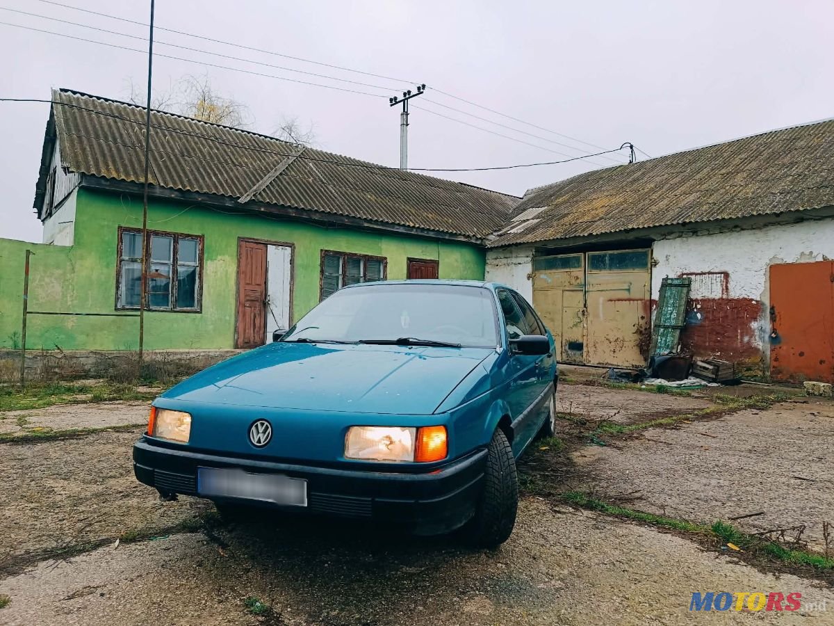 1994' Volkswagen Passat photo #2