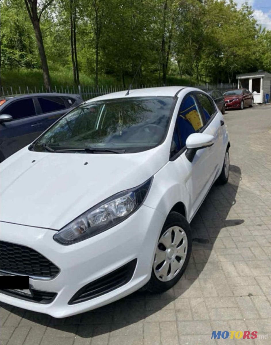 2016' Ford Fiesta photo #2