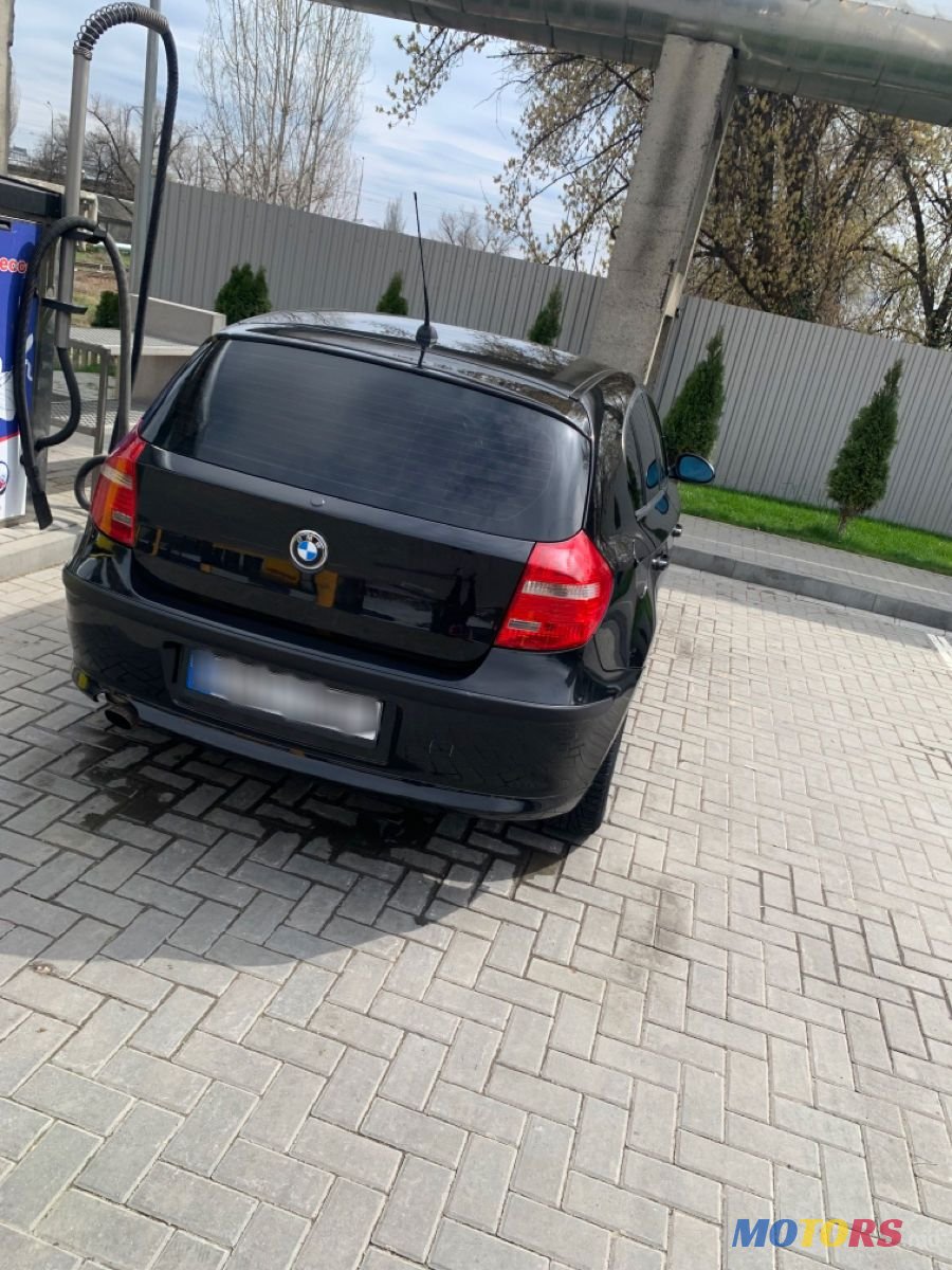 2008' BMW 1 Series photo #3