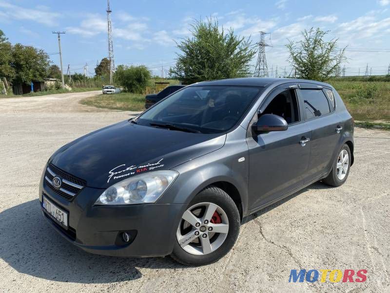 2008' Kia Ceed photo #1