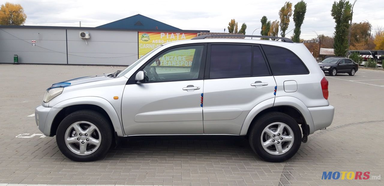 2002' Toyota RAV4 photo #6