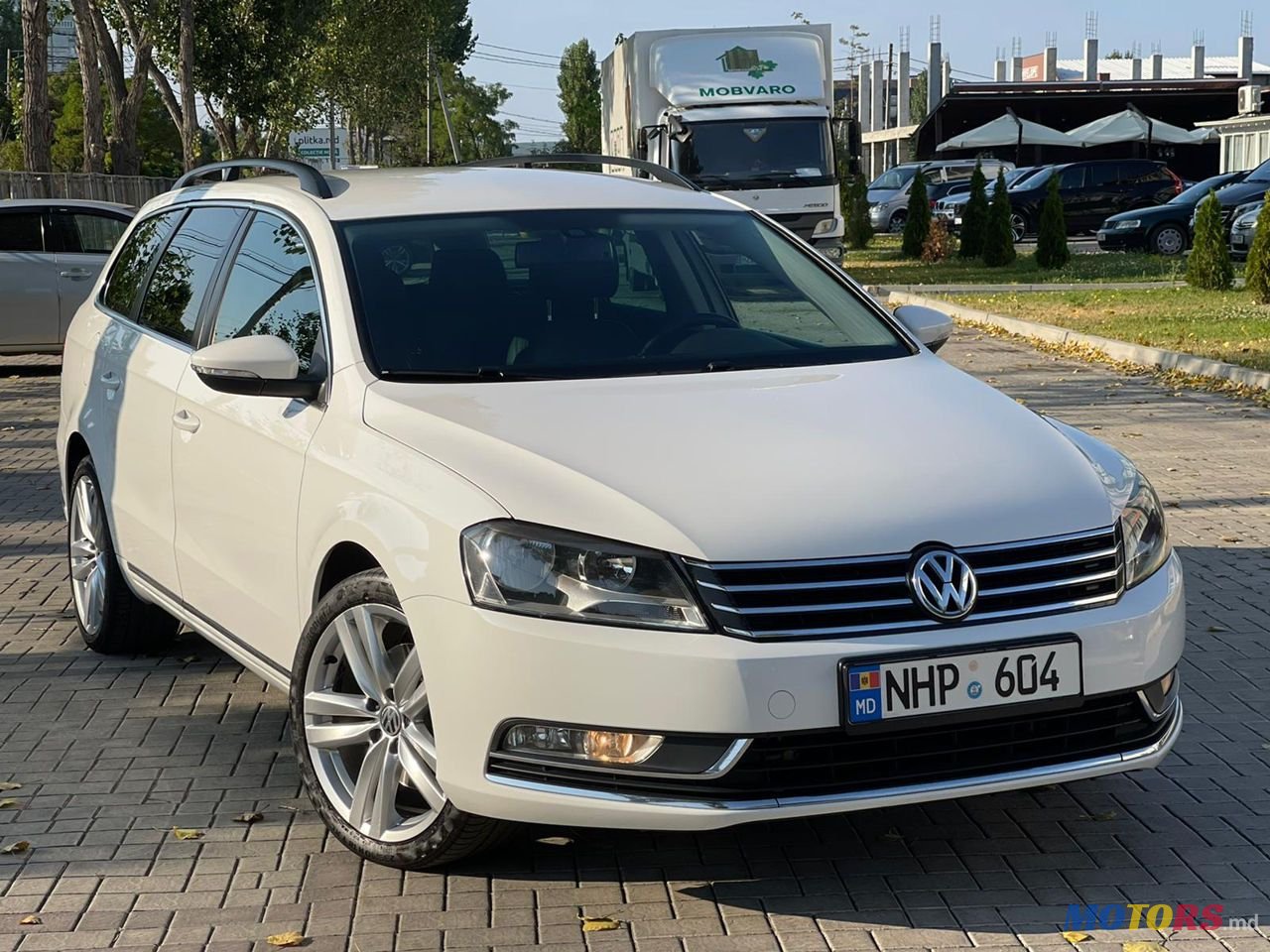 2012' Volkswagen Passat photo #2