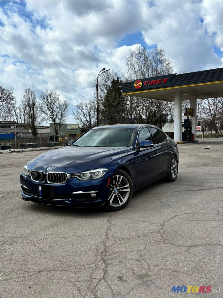 2016' BMW 3 Series photo #2
