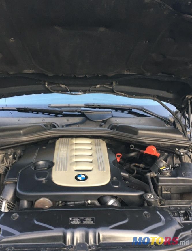 2005' BMW 5 Series photo #2