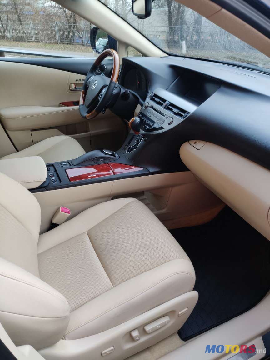 2010' Lexus Rx Series photo #6