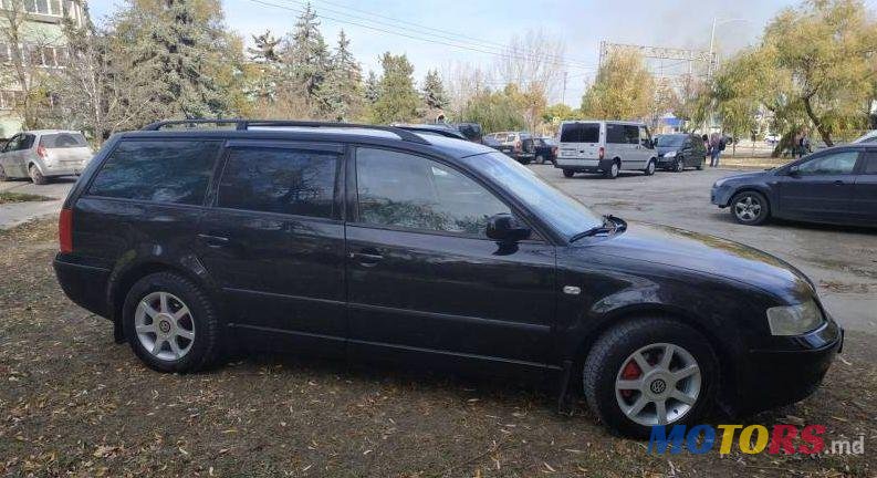 1999' Volkswagen Passat photo #4