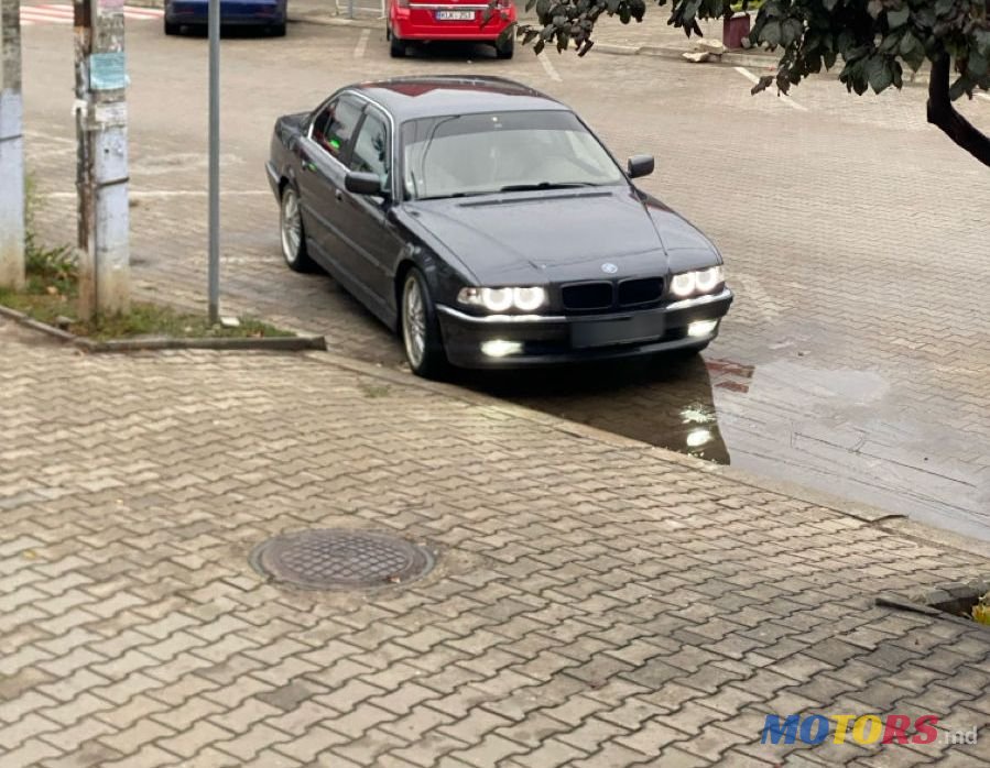 2000' BMW 7 Series photo #1