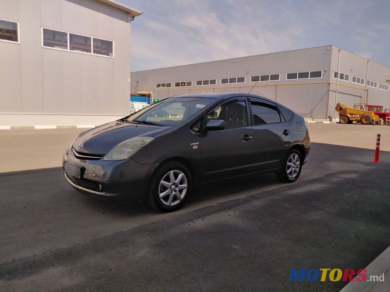 2008' Toyota Prius photo #1