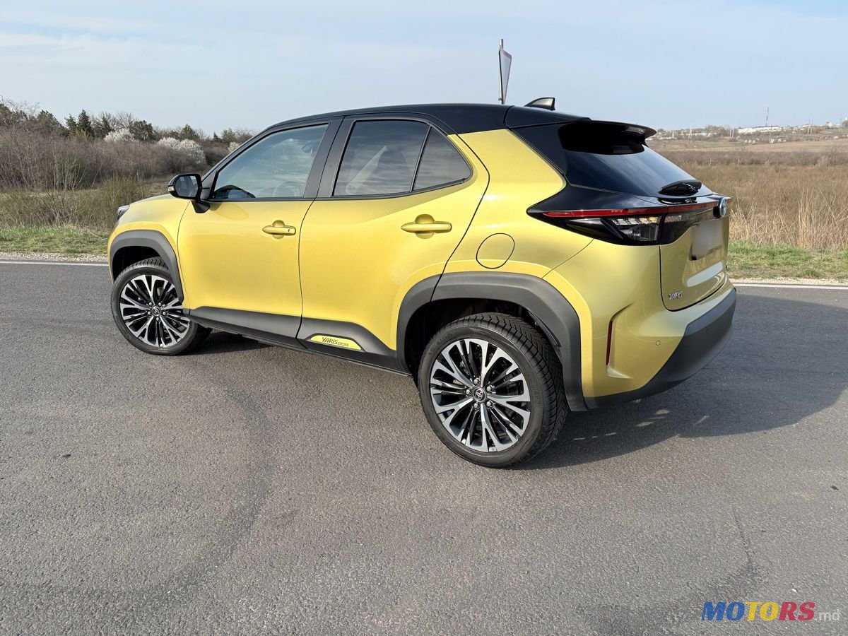 2022' Toyota Yaris Cross photo #2
