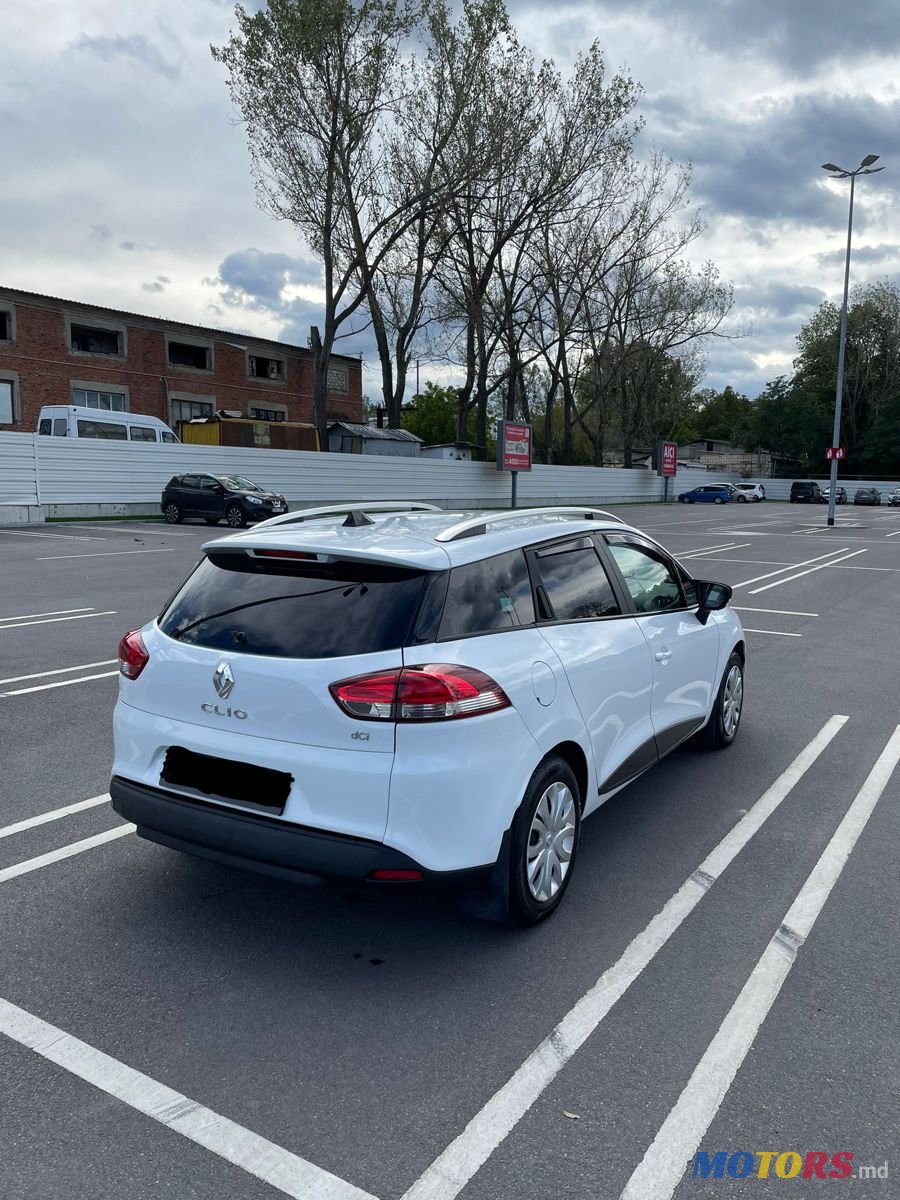 2013' Renault Clio photo #4