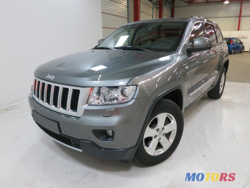 2012' Jeep Grand Cherokee photo #1