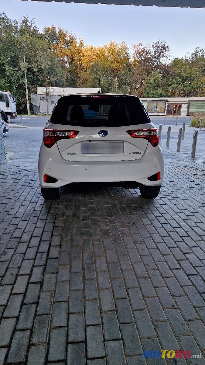 2019' Toyota Yaris photo #5