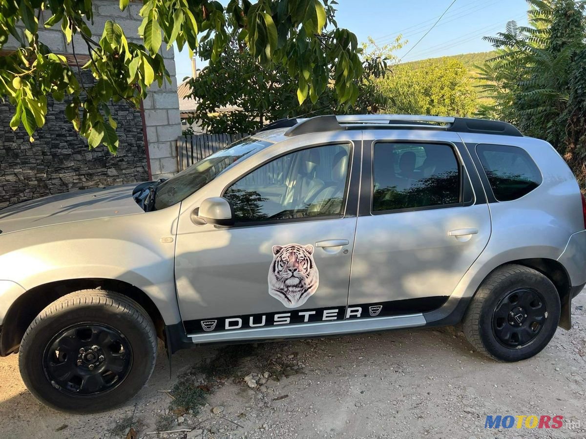 2011' Dacia Duster photo #5