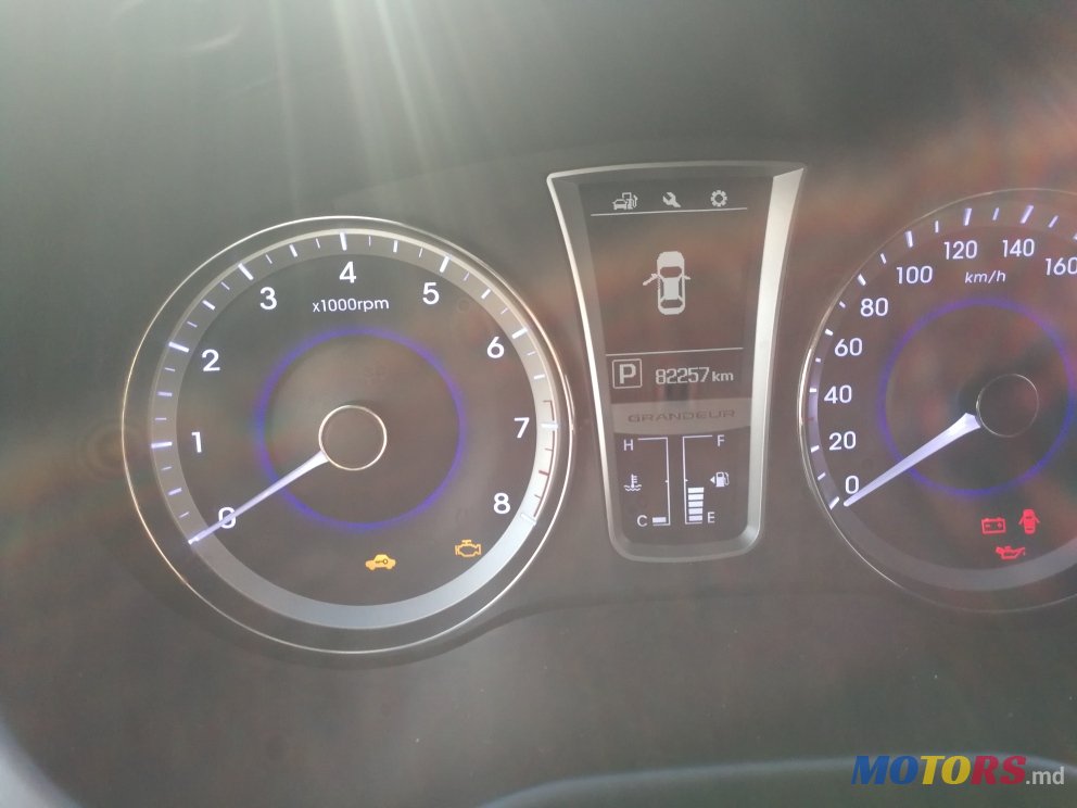 2015' Hyundai Grandeur photo #7