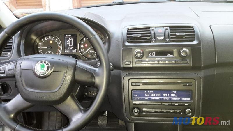 2012' Skoda Roomster photo #3