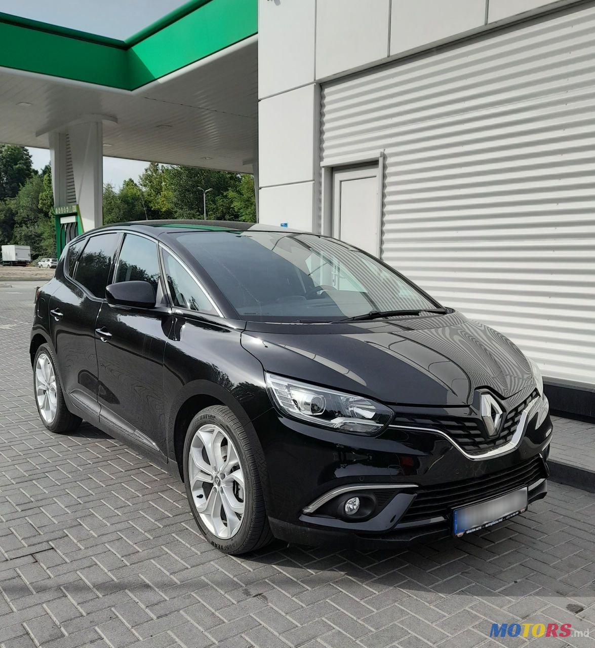 2017' Renault Scenic photo #1