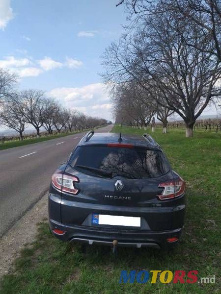2012' Renault Megane photo #5