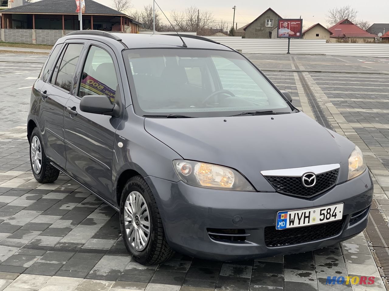 2003' Mazda 2 photo #1