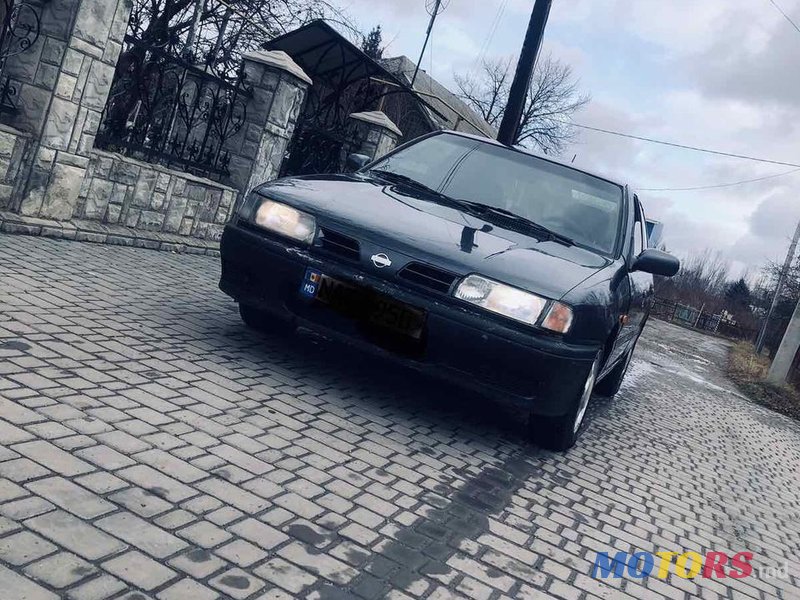 1995' Nissan Primera photo #6