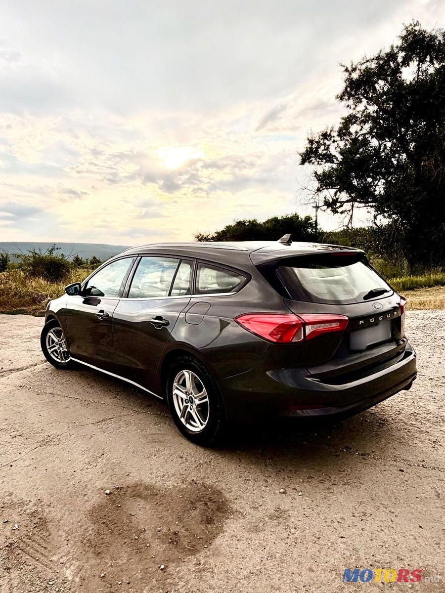 2019' Ford Focus photo #5