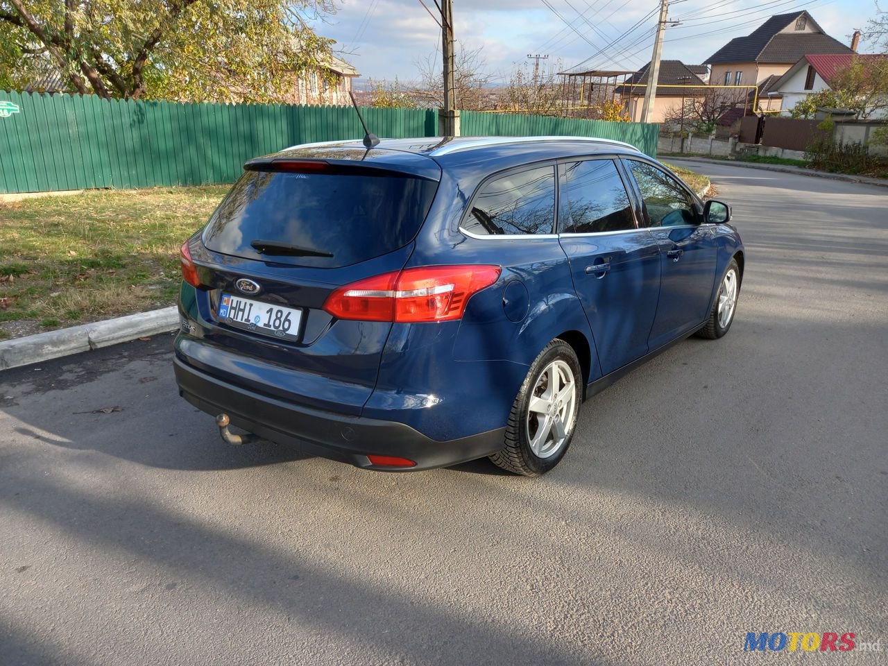 2017' Ford Focus photo #3