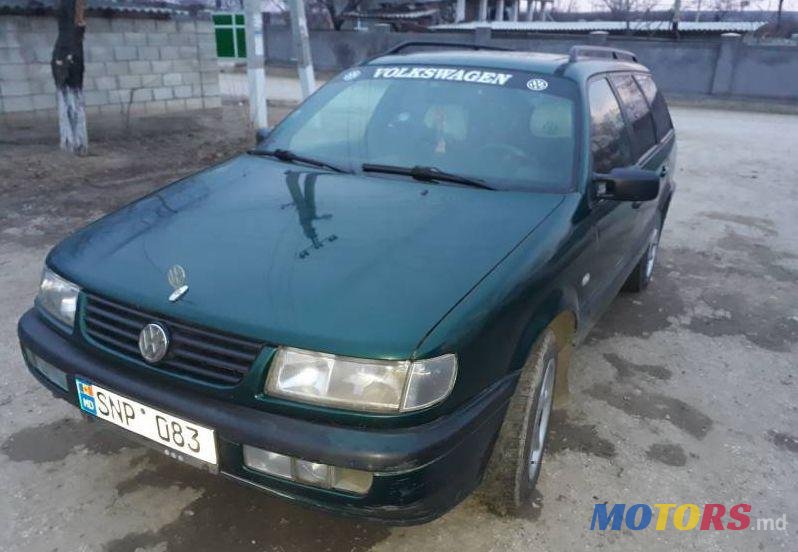 1996' Volkswagen Passat photo #1