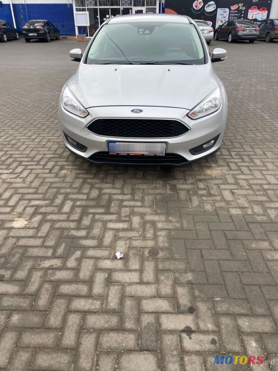 2016' Ford Focus photo #2
