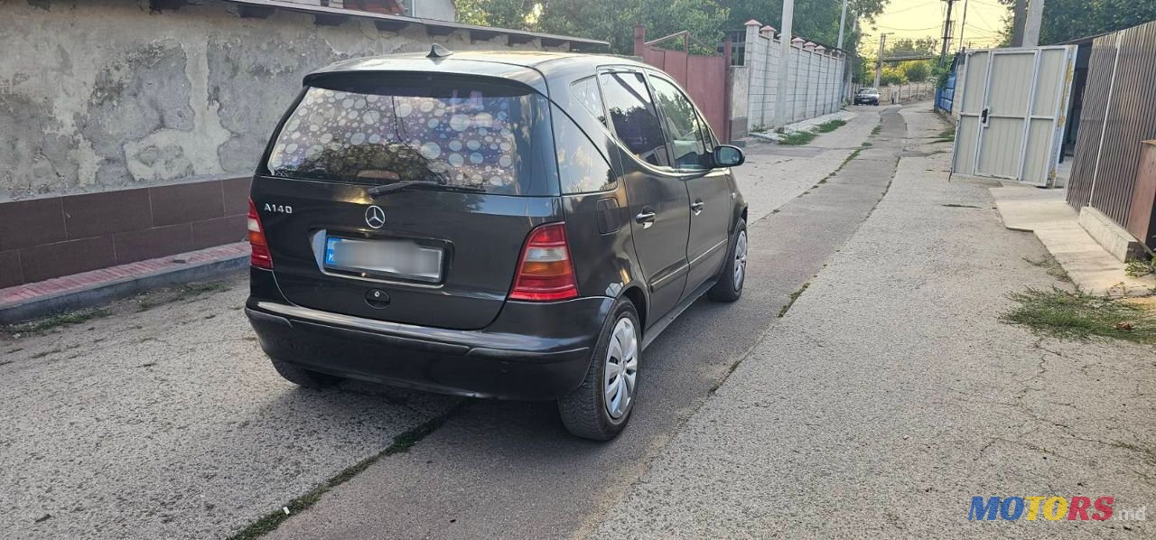 2001' Mercedes-Benz A-Class photo #4